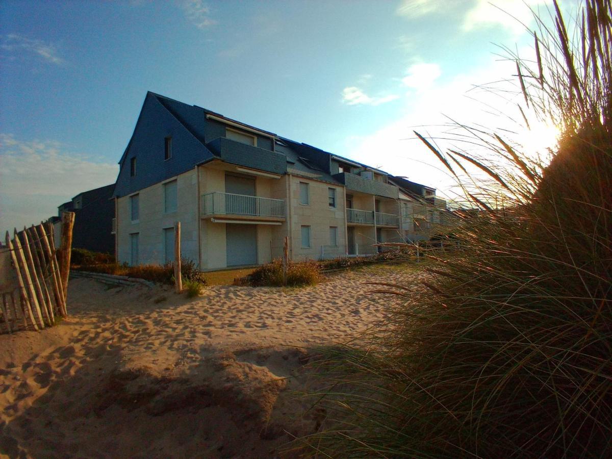 Duplex Les Pieds Dans L' Eau Lejlighed Jullouville-les-Pins Eksteriør billede