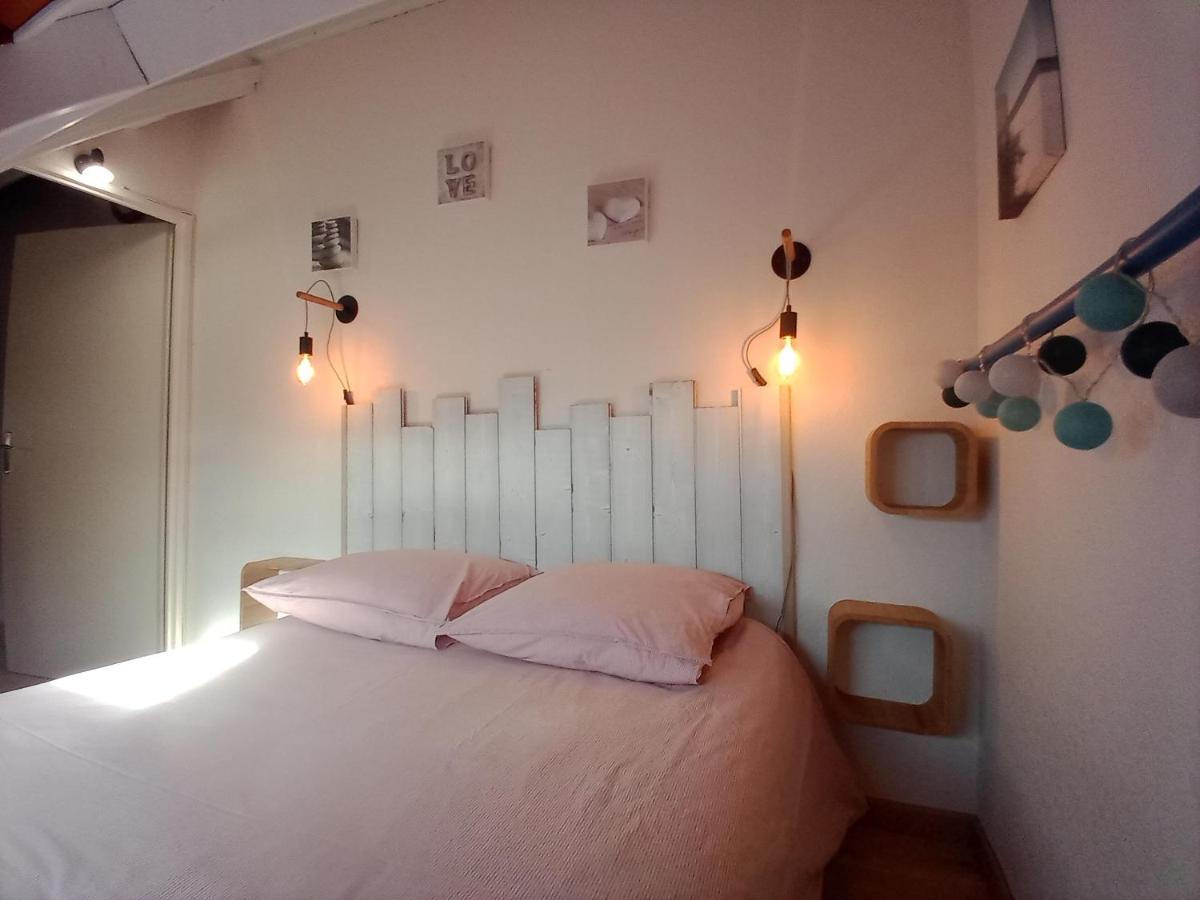 Duplex Les Pieds Dans L' Eau Lejlighed Jullouville-les-Pins Eksteriør billede